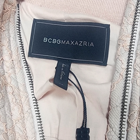 BCBG PLUSH PINK OVERLAY LACE JACKET - Picture 1 of 7